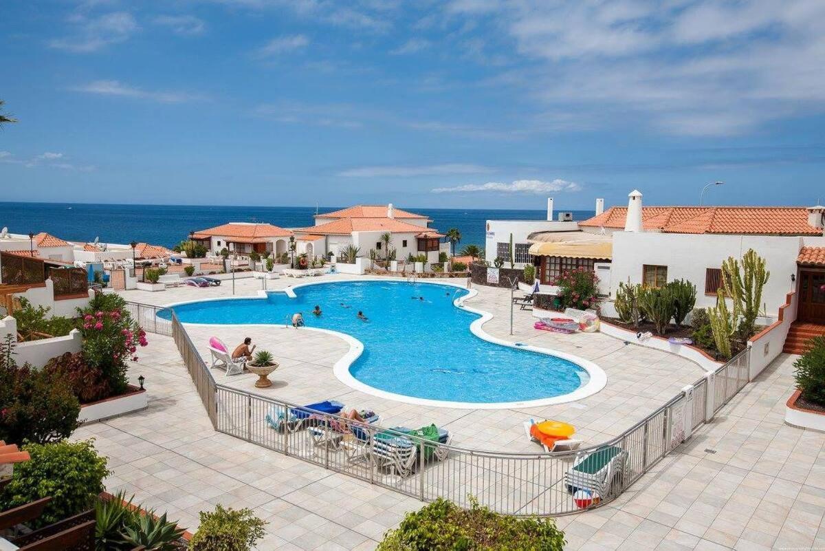 2 Bedroom Apartment For 4 People In Tenerife Costa Adeje  Exterior photo